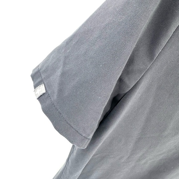 Figs Casma Scrub Top Three Pocket Medical Uniform Short Sleeve Gray Size Medium - Picture 4 of 10